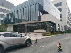 松山湖全新厂房出租，M1类工业厂房一千平方米起租。