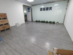 龙岗宝龙地铁口原房东工业园新出一路二楼2000平厂房出租分租