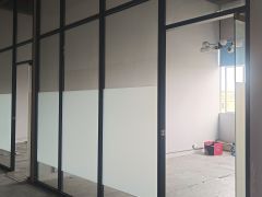 本地房东现成办公室装修标准厂房水电齐全2部货梯价格便宜