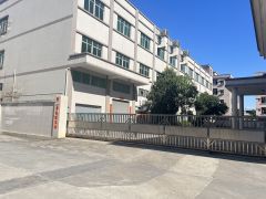 园洲原房东厂房出租独院，适合五金电子研发科技加工等行业空地大