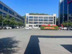 横岗高薪产业园出租300至5000平方，玻璃外墙