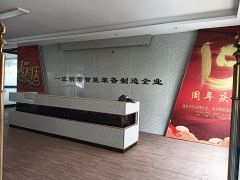 西乡原房东红本大型工业园区2楼带精装修整层1380平厂房出租